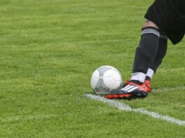 Kľúč k úspechu na futbalovom ihrisku: Výbava, ktorá definuje šampiónov