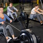 Cyklotrenažér a veslovací trenažér pre domáci tréning